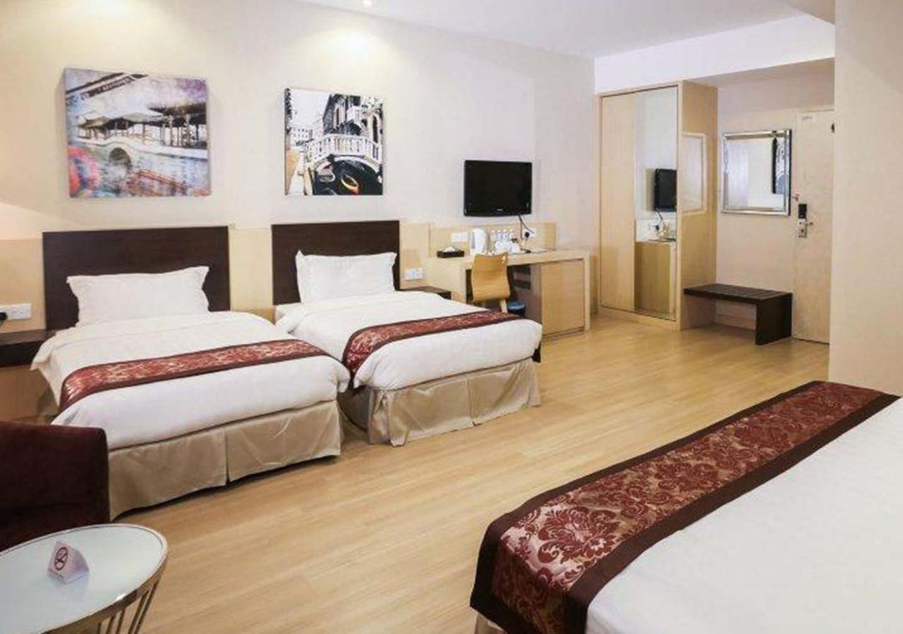 Ideals Hotel