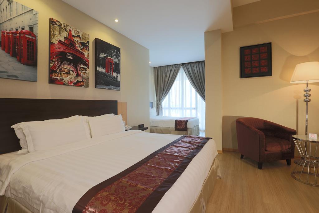 Ideals Hotel