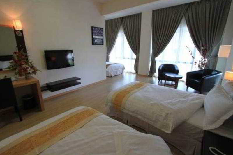 Ideals 3* Malacca